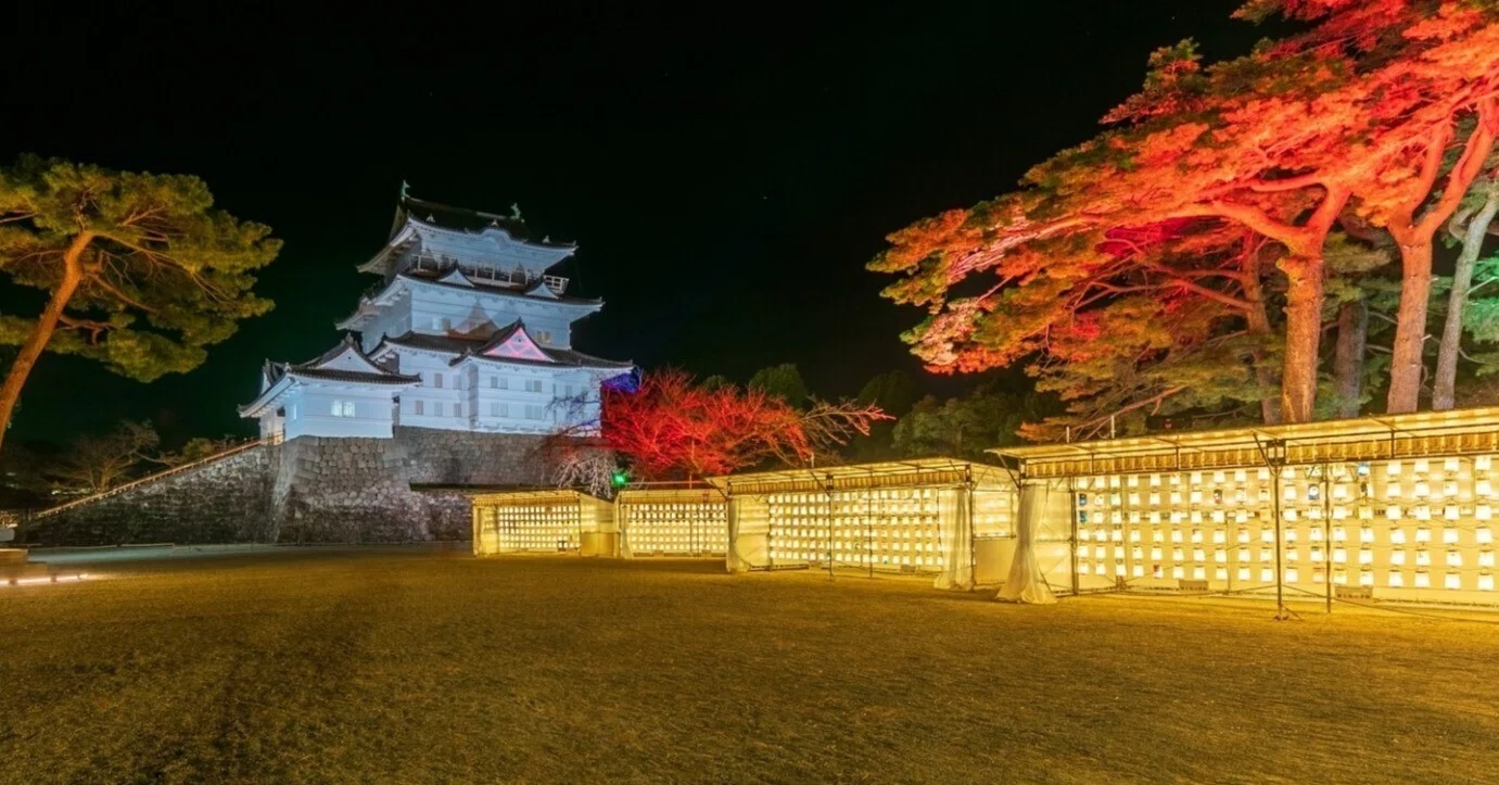 9月27日～10月19日まで、小田原城本丸広場にて、ちょうちん約1,500個が