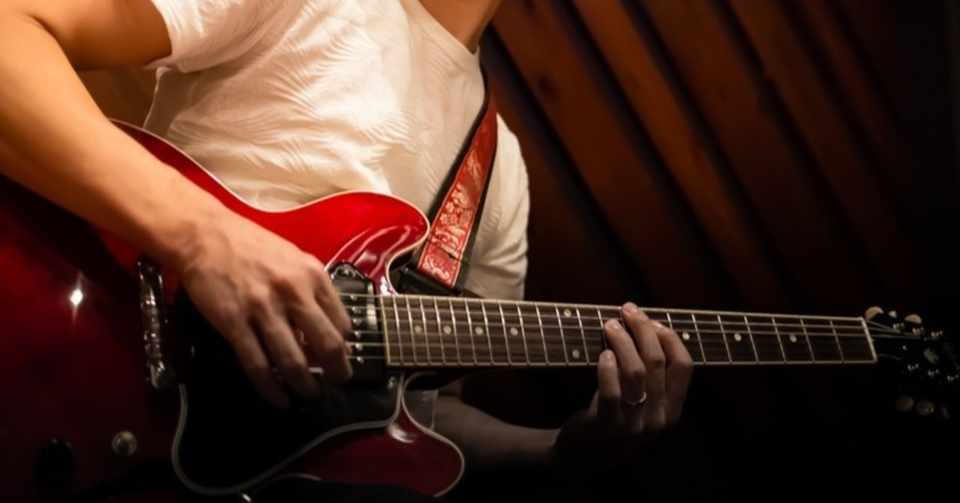 フリーランスギタリストとは ジャズギタリスト皆川太一のお仕事の話 Note