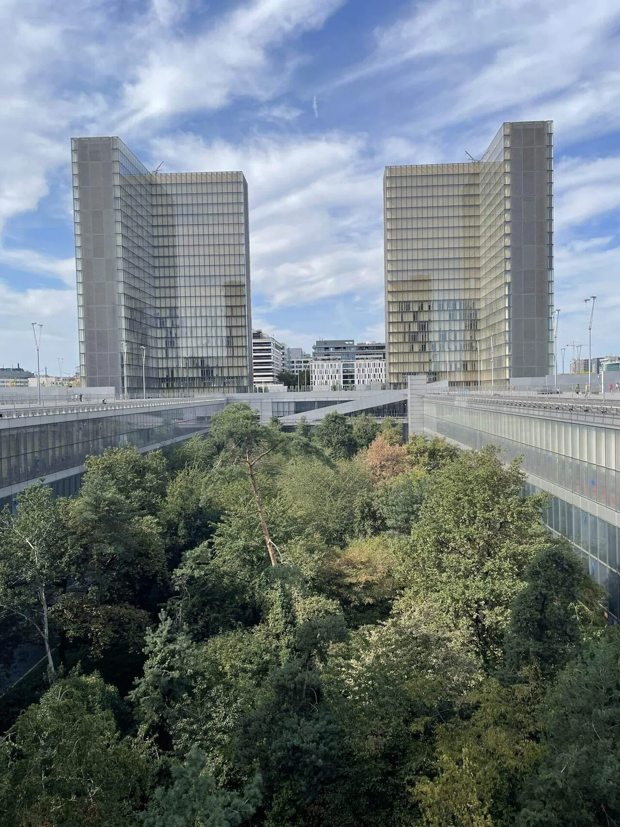 本の友社所蔵 フランス建築 資料目録 X-Knowledge | パリの名建築さんぽマップ