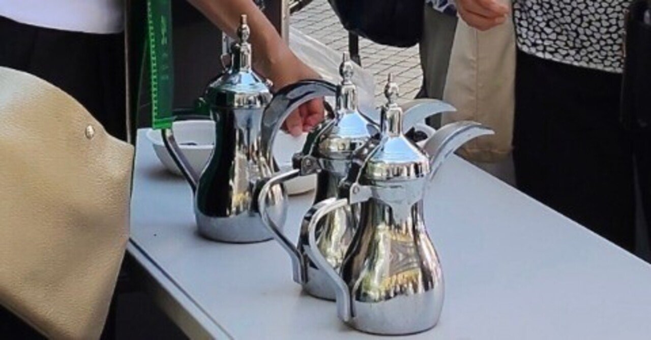 万博-おまけ サウジアラビアイベント in うめきた。コーヒーとデーツ