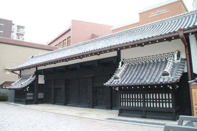 赤坂の本多屋敷門