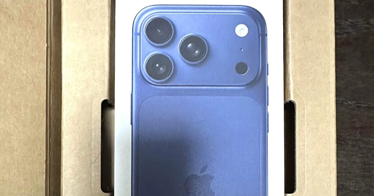 iPhone17Pro、ネイビーを買った！｜なめたけ
