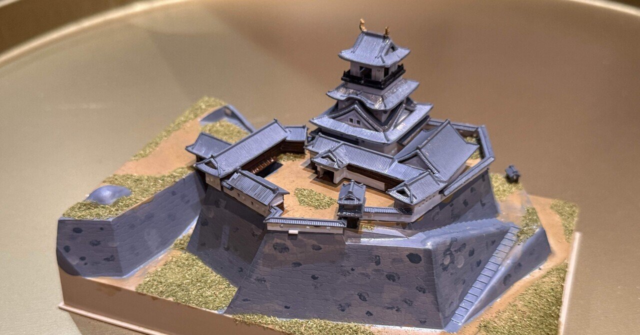 高知城プラモデル完成品 Amazon.co.jp: 童友社 1/500 日本の名城 JOYJOYコレクション