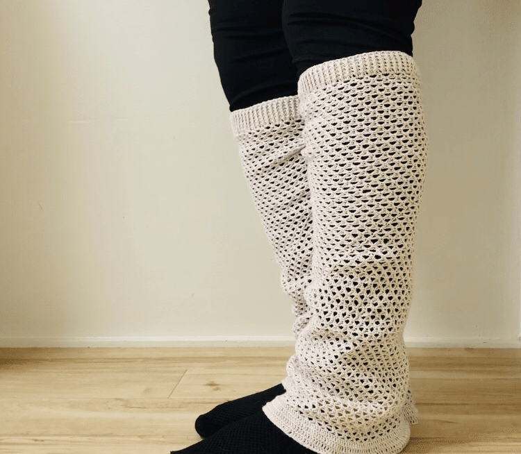 靴下とレッグウォーマー　n100 と ANSPINNENとエフスタイル 靴下とレッグウォーマー n100 と ANSPINNENとエフスタイル 靴下