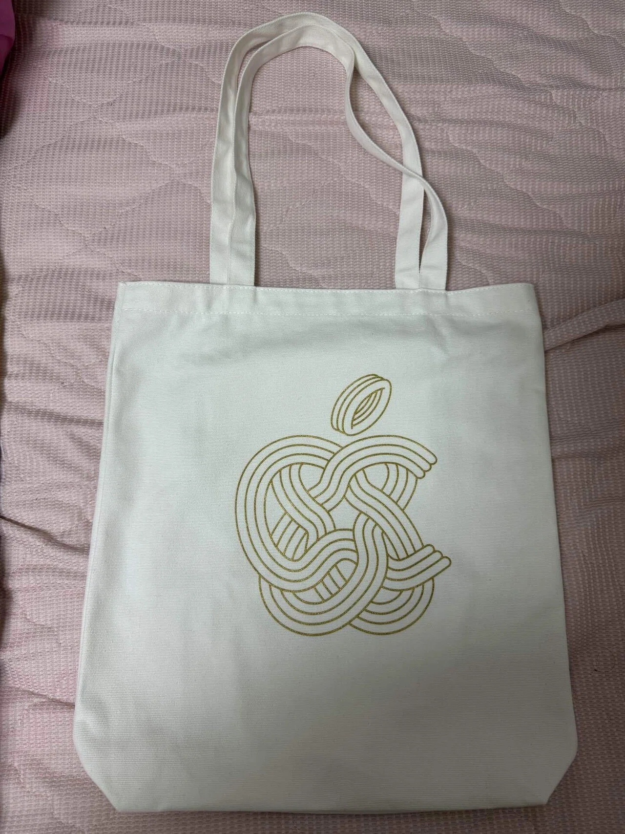 推し活?】Apple銀座リニューアルオープン日に並んできた！｜Gauri 