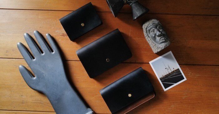 forme change purse コードバン navy forme change purse コードバン navy - 小物安価