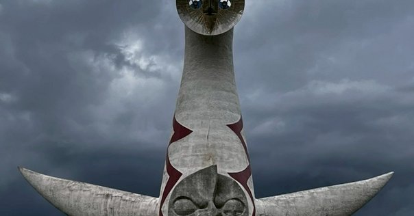 太陽の塔オブジェ　大阪万博 EXPO70 太陽の塔オブジェ | アンティーク家具と喫茶キャバレーの