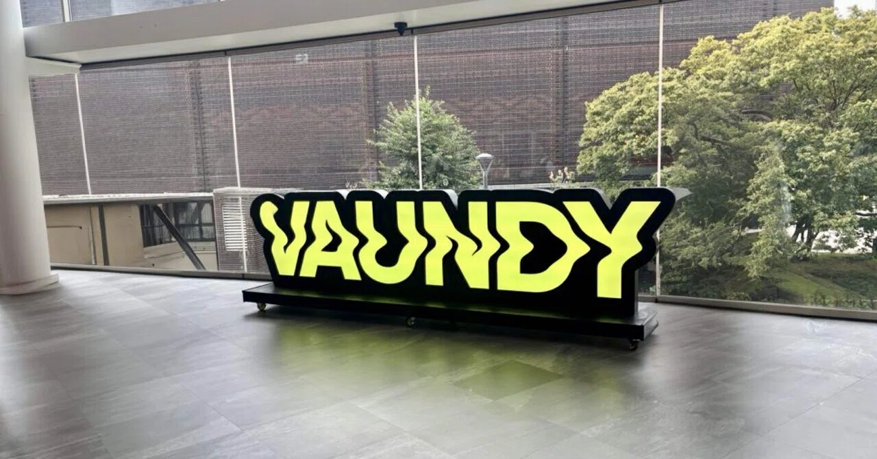 肌がつやつやになったVaundyライブ｜9月28日(日) 福岡市民ホール 大