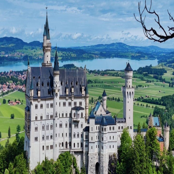 親と子を連れ日帰り旅行：ノイシュバンシュタイン城へ｜ベルグmimi