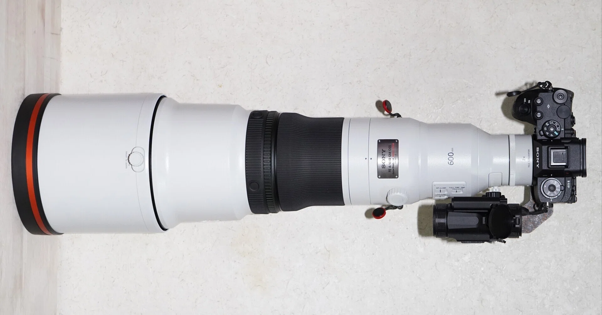 望遠レンズ 大切な記録を望遠でCanon キヤノン EF75-300mm ♢♢4 望遠レンズ 大切な記録を望遠でCanon キヤノン EF75-300mm ♢♢4