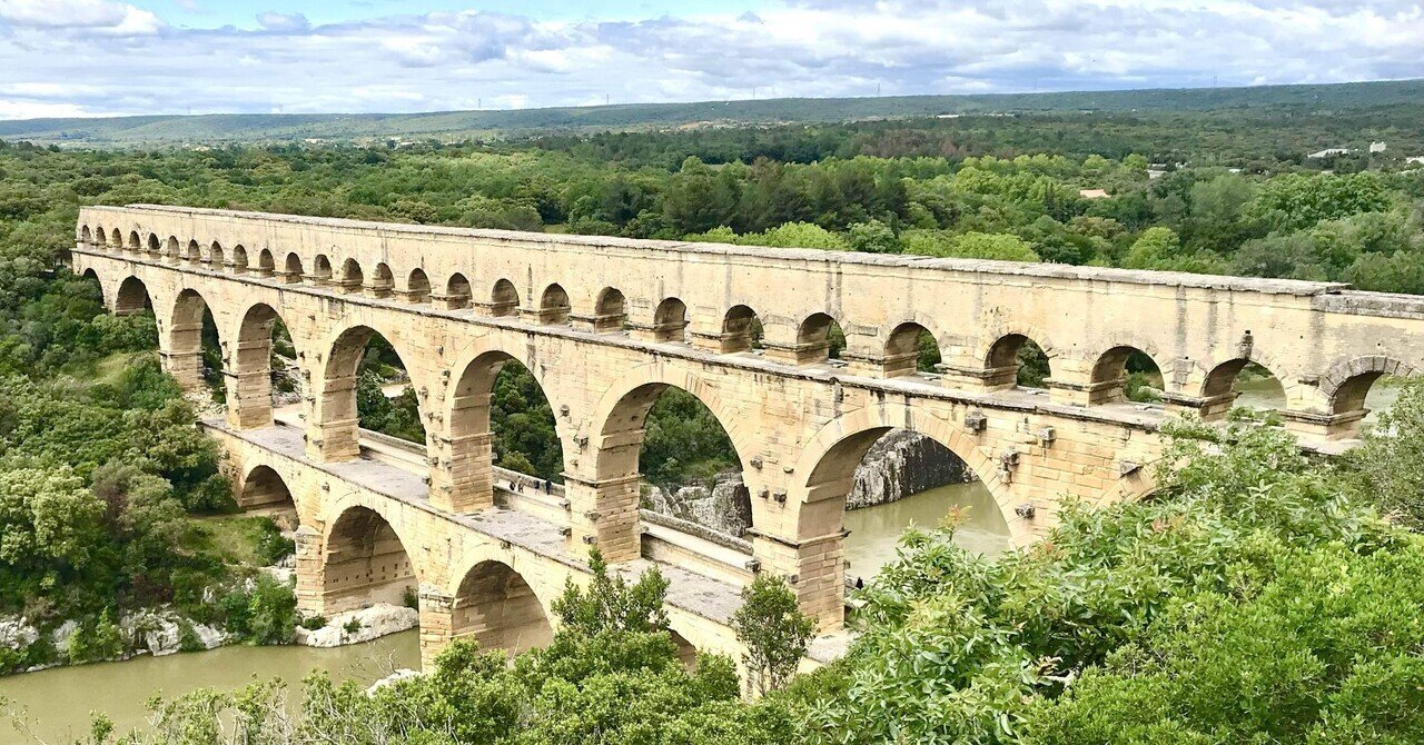 Arcueil Cachan 仏 パリ郊外の水道橋と米国シカゴ美術館の絵画
