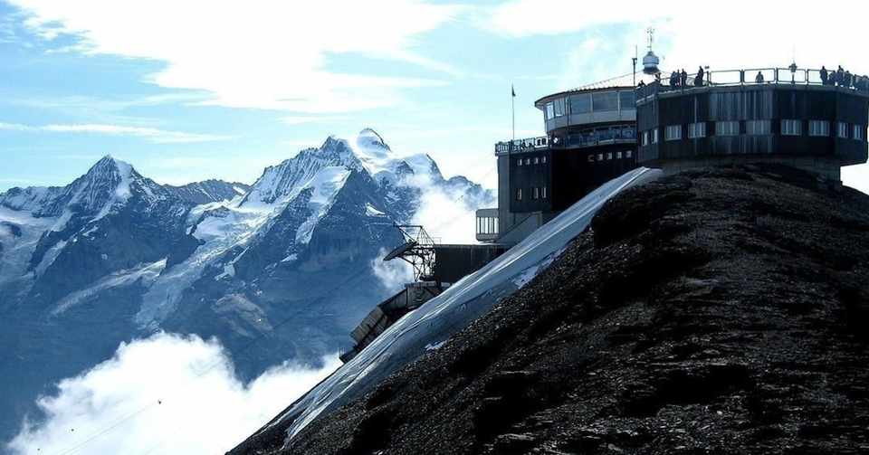 パリ オペラ座の日々1993 1994 8月27日 スイス旅行 ミューレンで007 石膏像ドットコム 脇本 Note