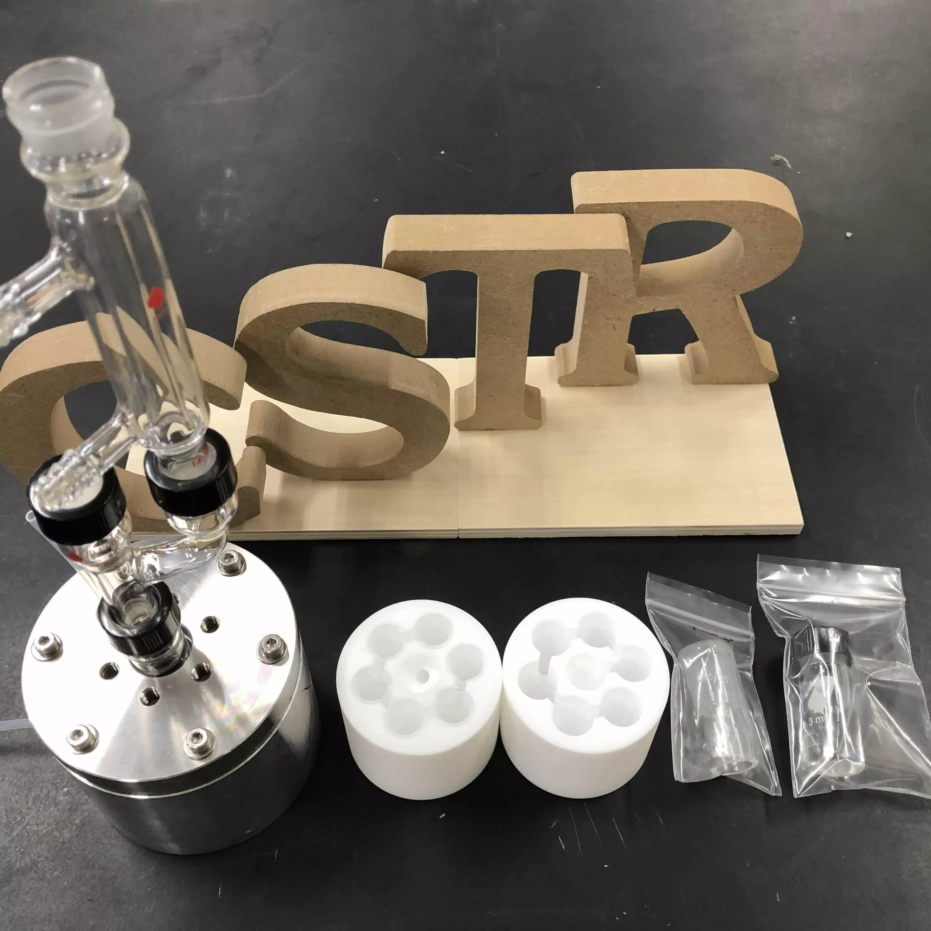 PFR&CSTR