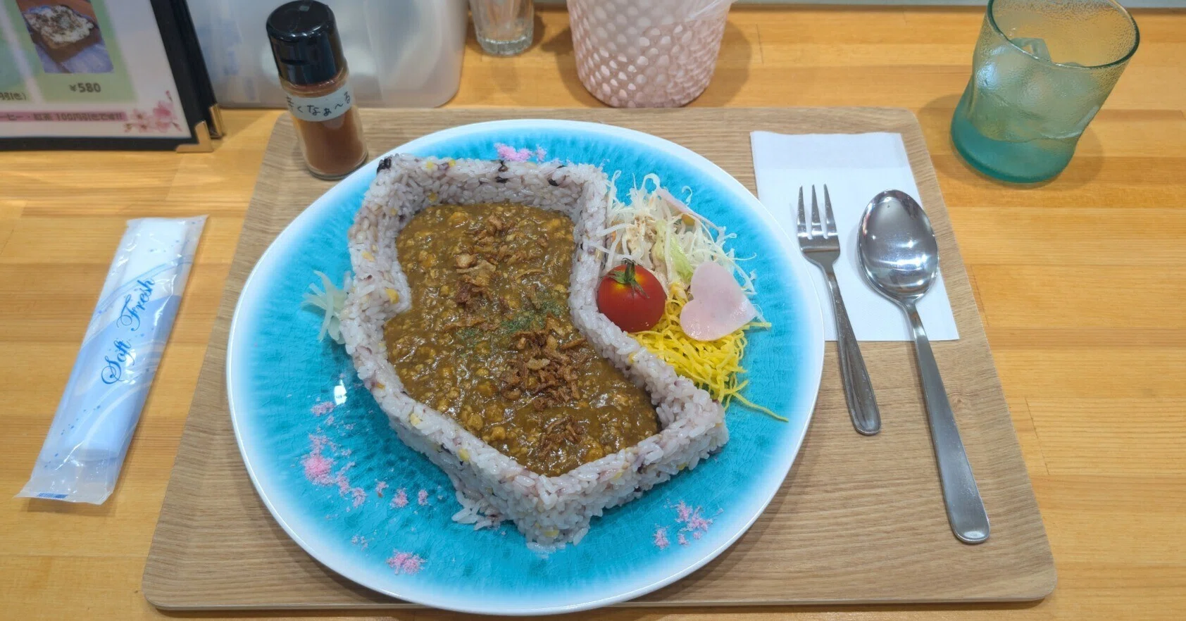 桜~Cafe & Bar~で「狭山池ダムカレー」を食べて狭山池博物館で「狭山 桜~Cafe & Bar~で「狭山池ダムカレー」を食べて狭山池博物館で「狭山