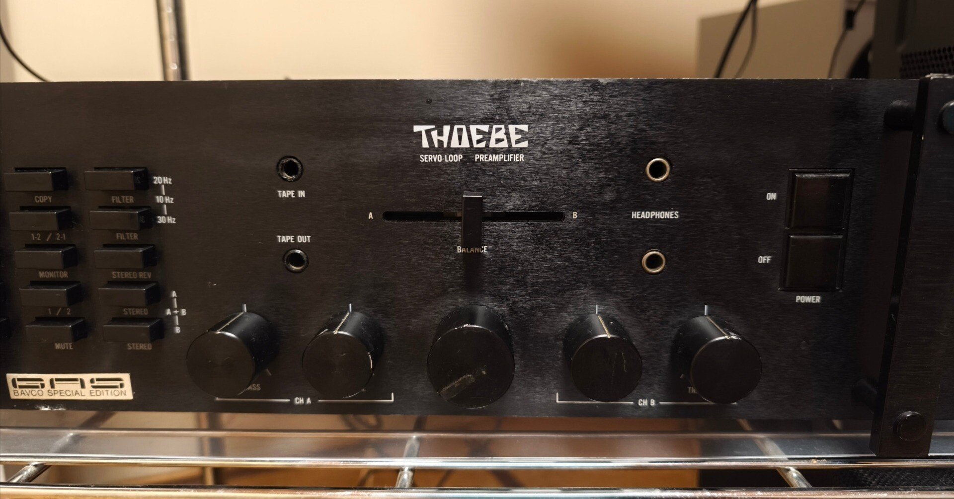 ガス GAS THOEBE プリアンプ 電源OK 動作不確認 ジャンク レトロ ガス GAS THOEBE プリアンプ 電源OK 動作不確認 ジャンク レトロ ガス