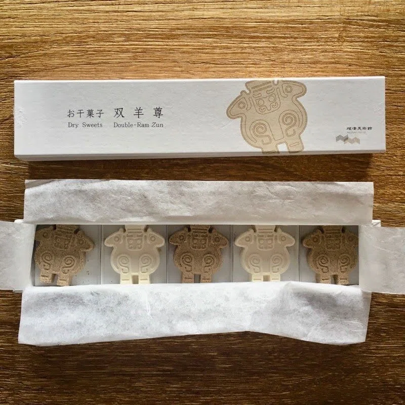 本日の一品】椿を堪能せよ！根津美術館で安らぎのひととき。｜大澤夏美