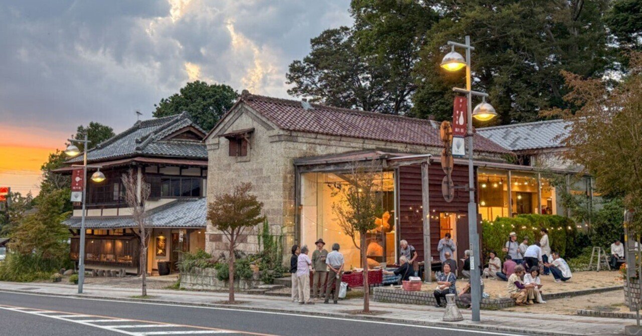 2025年 陶器プレート 窓の風景 景徳鎮 食器 陶磁器 昭和レトロ雑貨 昭和レトロ インテリア 中国 器 皿