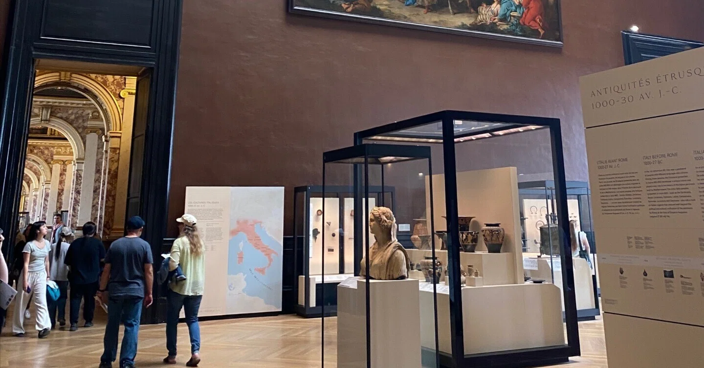 ルーブル美術館1オンス純銀3枚 BOX劣化あり 盗まれた「ルーブル美術館