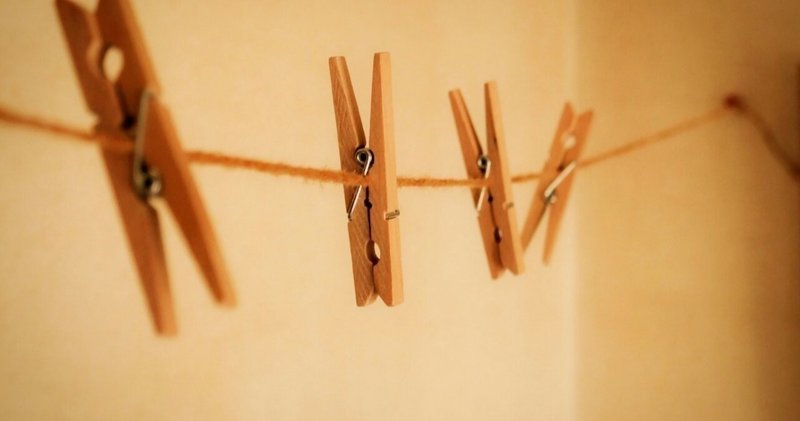 一首評 ドラム式洗濯機のなか布の絵本舞はせて夏をうたがはずあり 光森裕樹 第三滑走路 短歌 Note