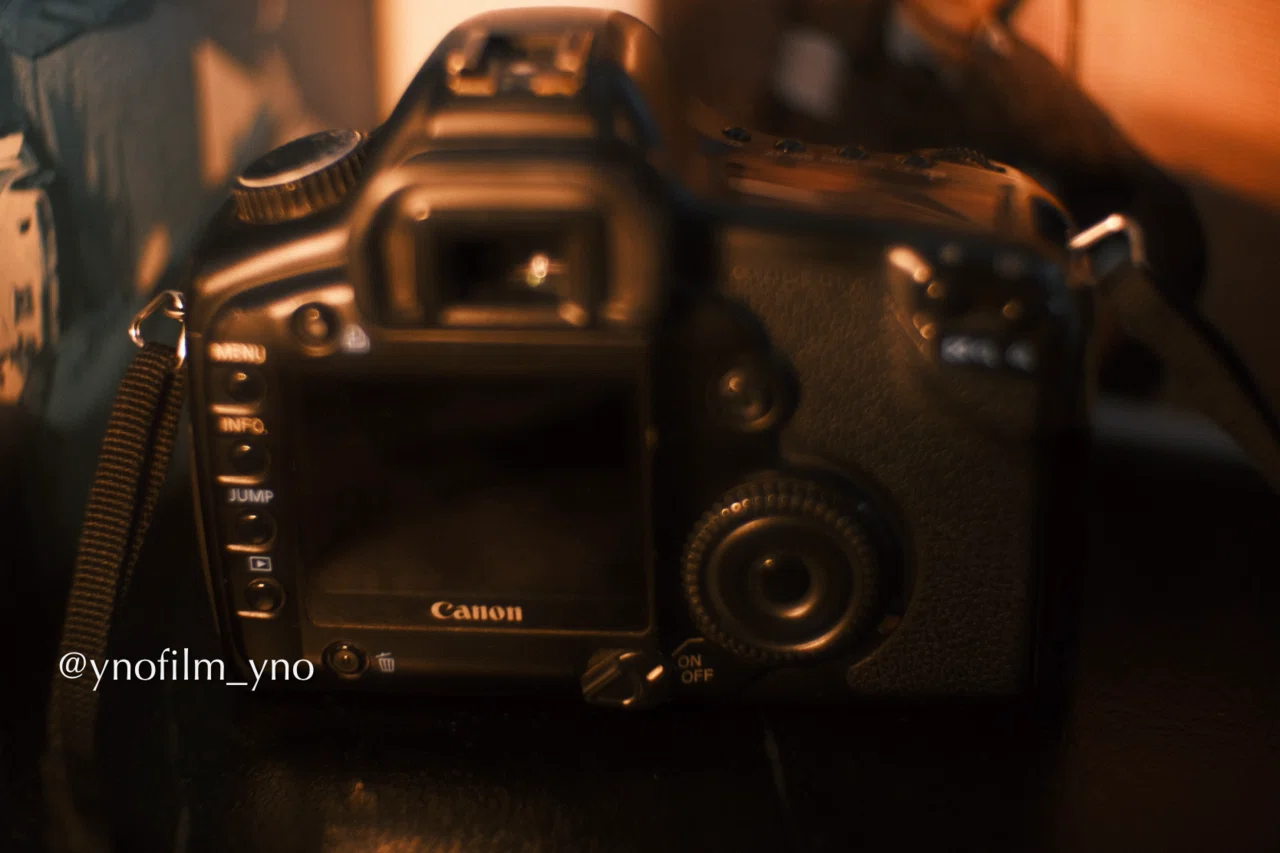 95 📷 EOS 5D 2万円で買えるフルサイズ一眼レフデジタルカメラ Canon