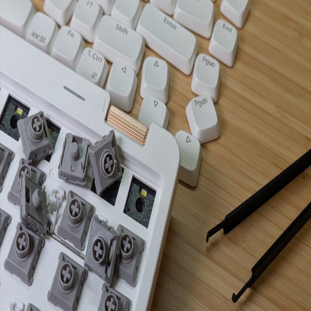 【dioさま専用】60個✖LOFREE Void【静音スイッチ】最新Switch LofreeのVoidスイッチが最高だから今すぐ買え｜せがわ