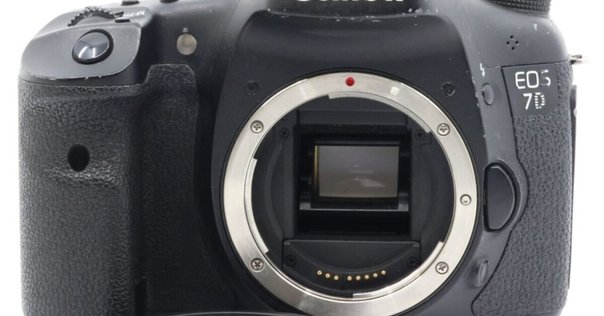 PENTAX 67II AEファインダー ボディ｜中判の名機、進化した