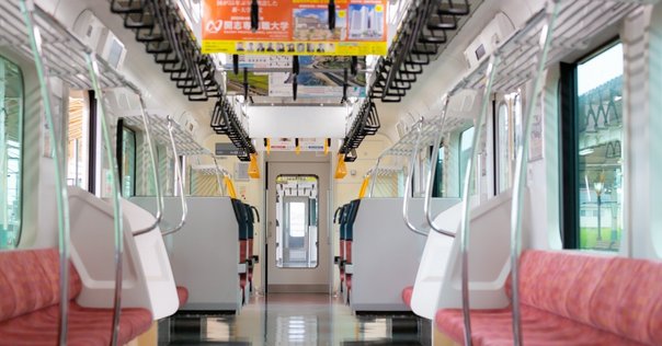 都営新宿線急行は岩本町駅を通過します（ほぼひとりごと（12月