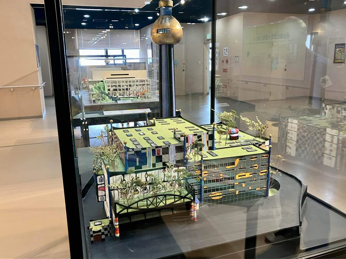 2025/09 初秋の大阪5：重森三玲庭園とフンデルトヴァッサーの旅：大阪 