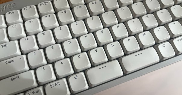 無線keyball39な「roBa」は無線化以上の恩恵がある。｜さしみつ