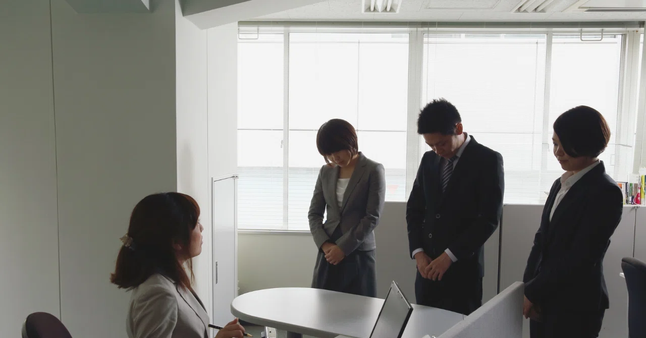 なぜ私ばかり叱られるの？ ― 心理学から見る『理不尽に当たられやすい人』の理由｜SANACO（さなこ）｜心と体を整える看護師・セルフケアコーチ