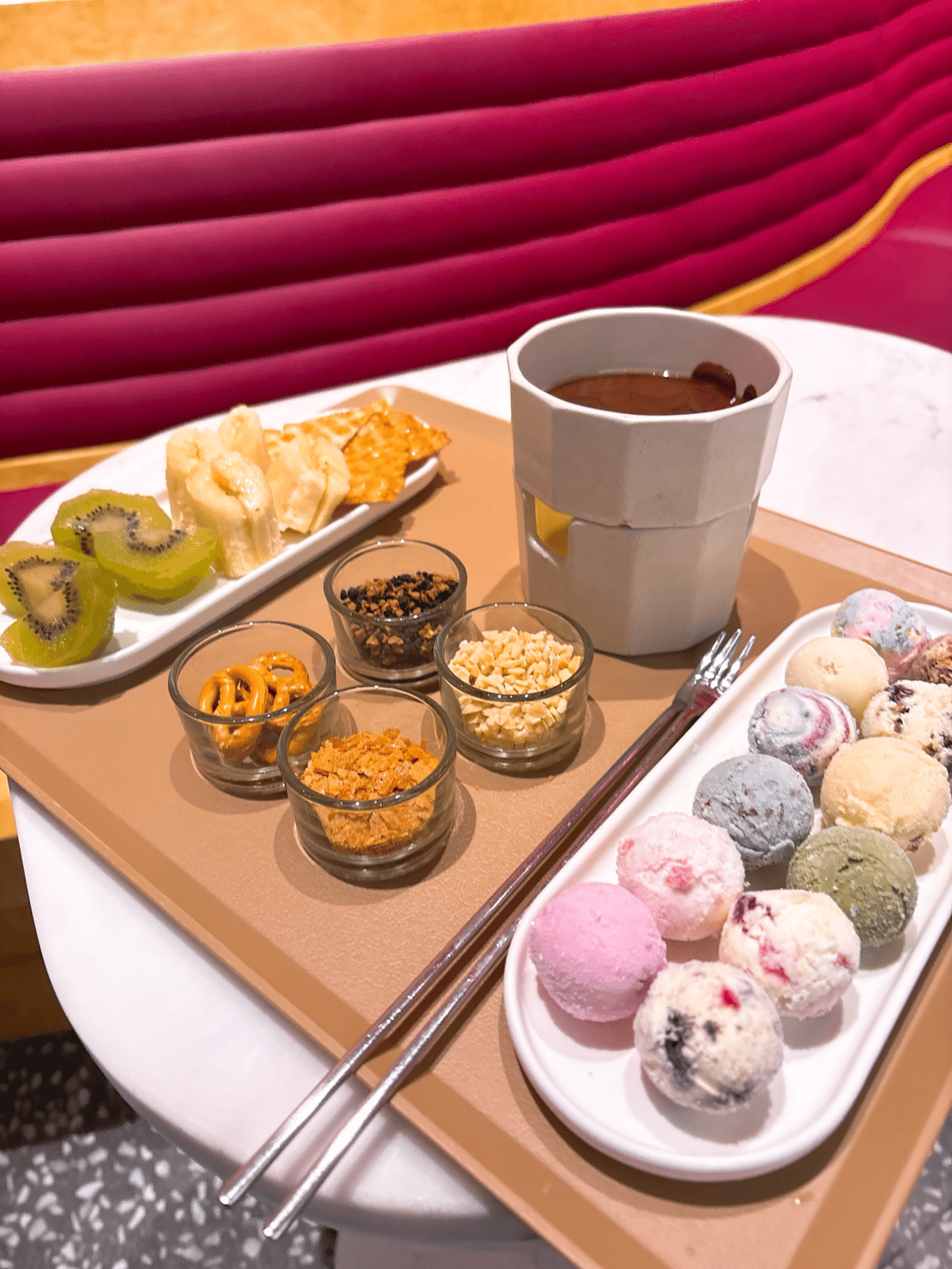 韓国限定！31のアイスフォンデュ｜ぬいぐるみと【美味しい釜山】開拓中