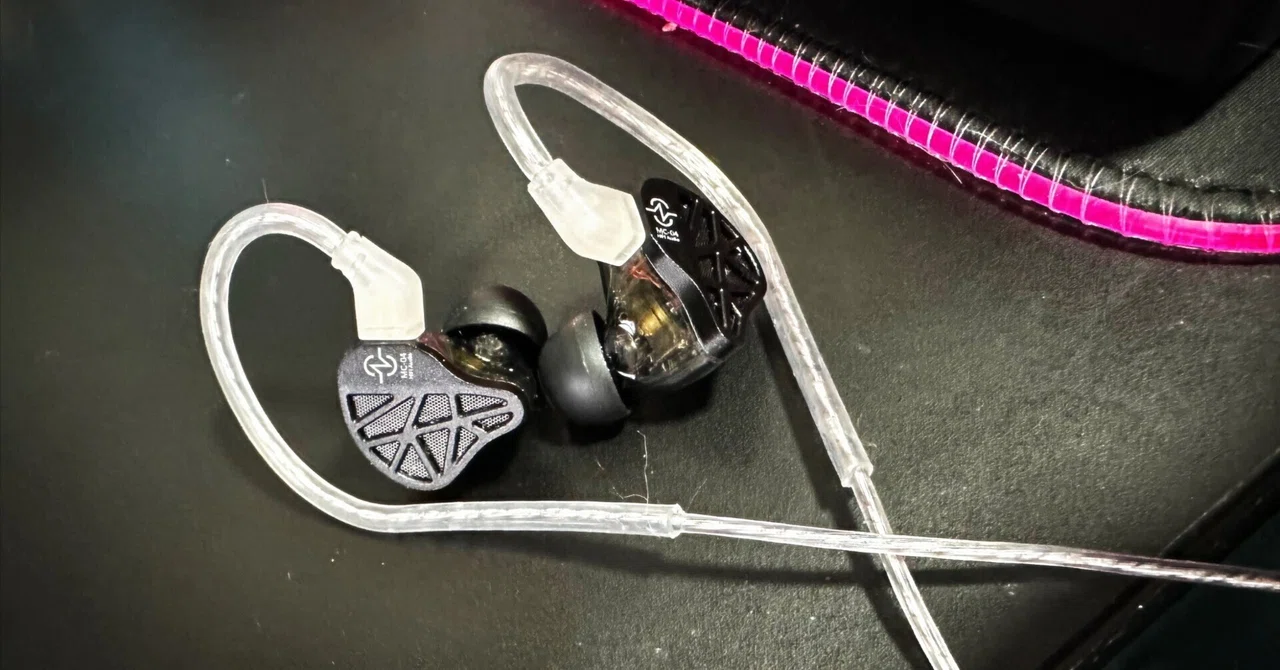 【ぬる式レビュー】ヘッドフォン頭痛民が救われた!CCZ MC04イヤモニを使ってみた話|大饗ぬる@配信機材トラブル系暴君魔王