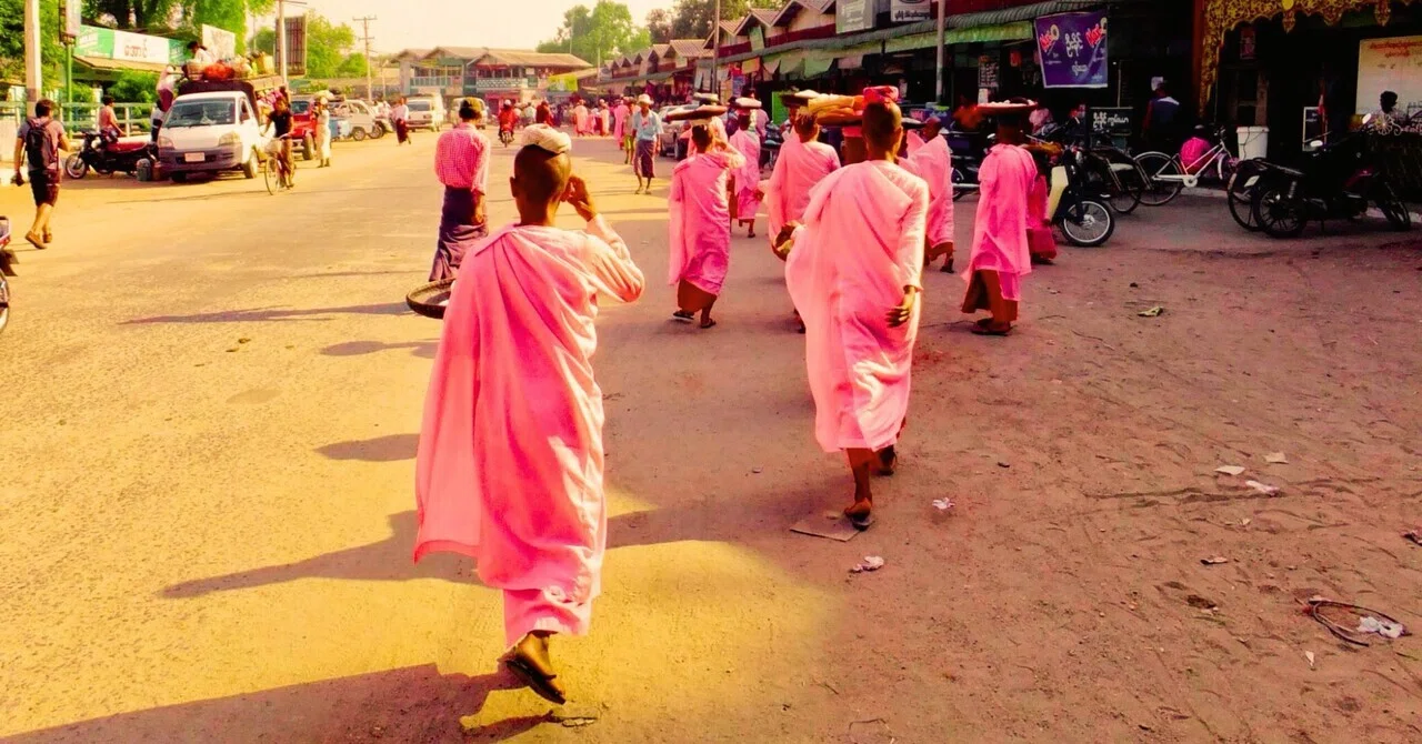 写真集ZINE『MYANMAR – It's all about love』をつくった理由