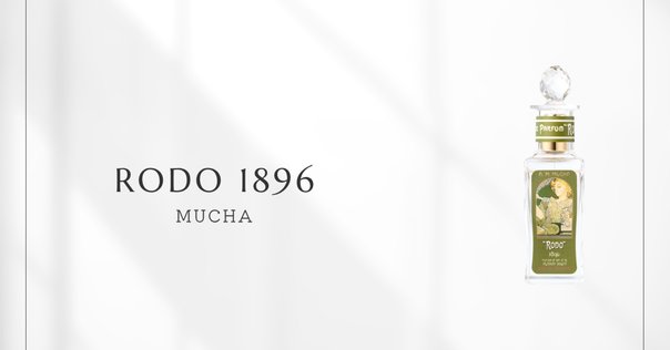 【赤いモスクワ】香水3本★オードパルファム　100ml瓶 赤いモスクワ】香水3本☆オードパルファム 100ml瓶
