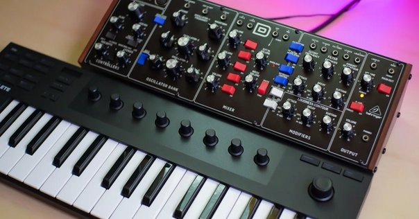 電気仕掛けのバッハの肖像画/高橋悠治 - シンセサイザーによる