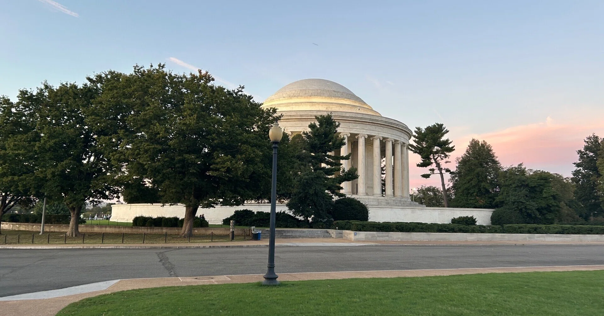 ワシントンD.C観光案内（Jefferson Memorial） ｜栗田さん