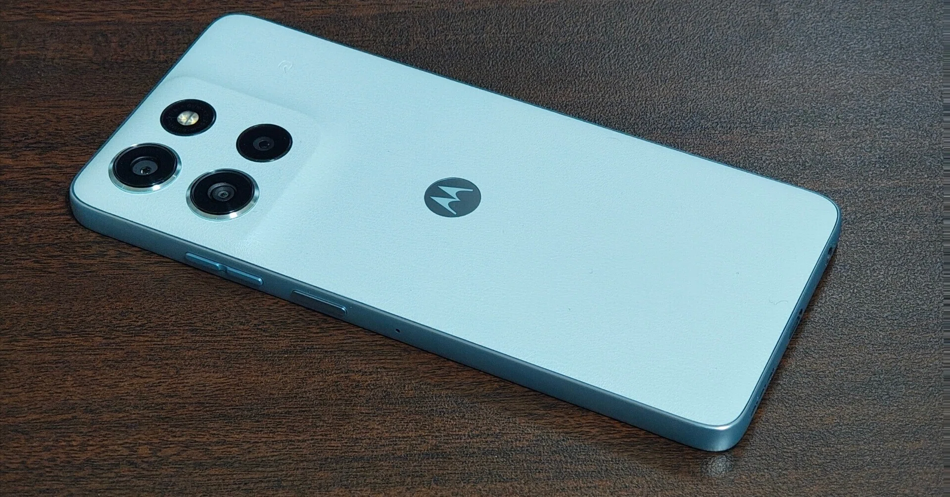終了】Amazon プライム感謝祭でmoto g66j 5Gが23%オフ！edge 60 proや