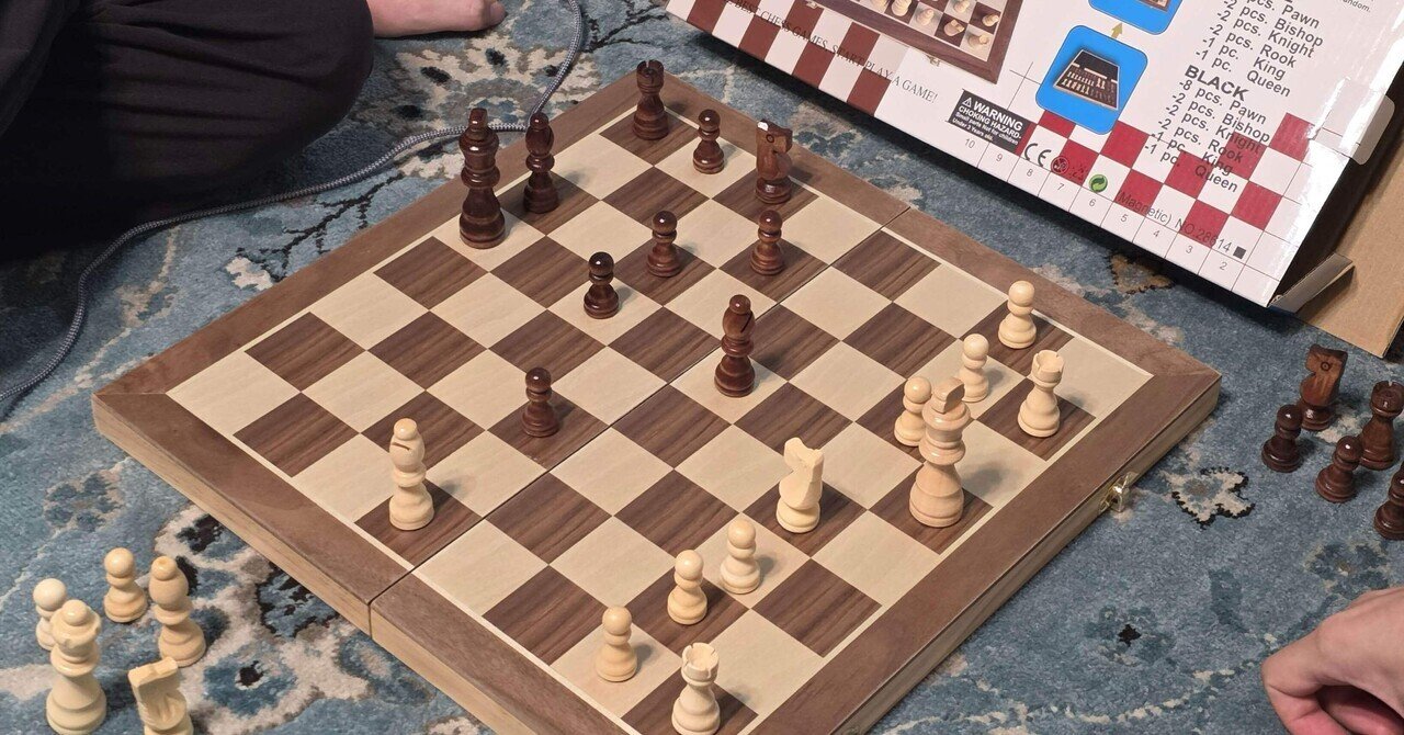 モダンデザイン　チェス盤 ChessJapan チェスセット モダン・トーナメント 44cm ライト