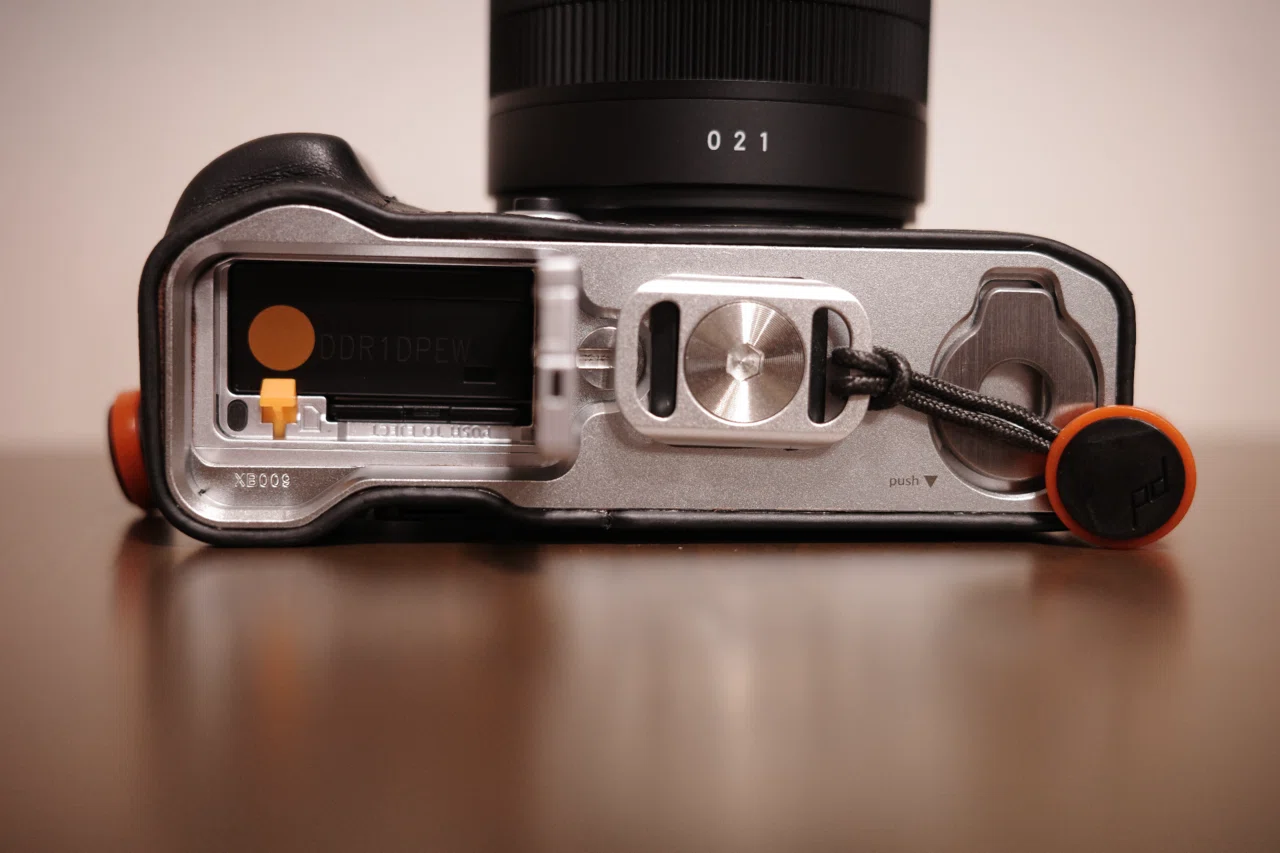 FUJIFILM】X-M5をもっと快適おしゃれに使うために。-SmallRig・JJC
