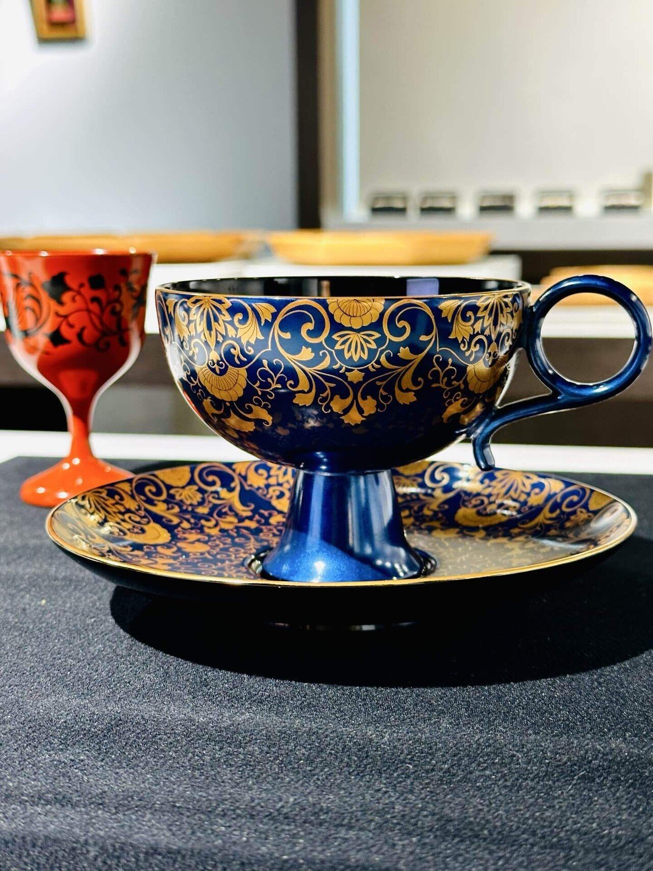 1979年　カープV 2記念　陶器サイン入りラジオ　未使用品 1979年 カープV 2記念 陶器サイン入りラジオ 未使用品 1979年