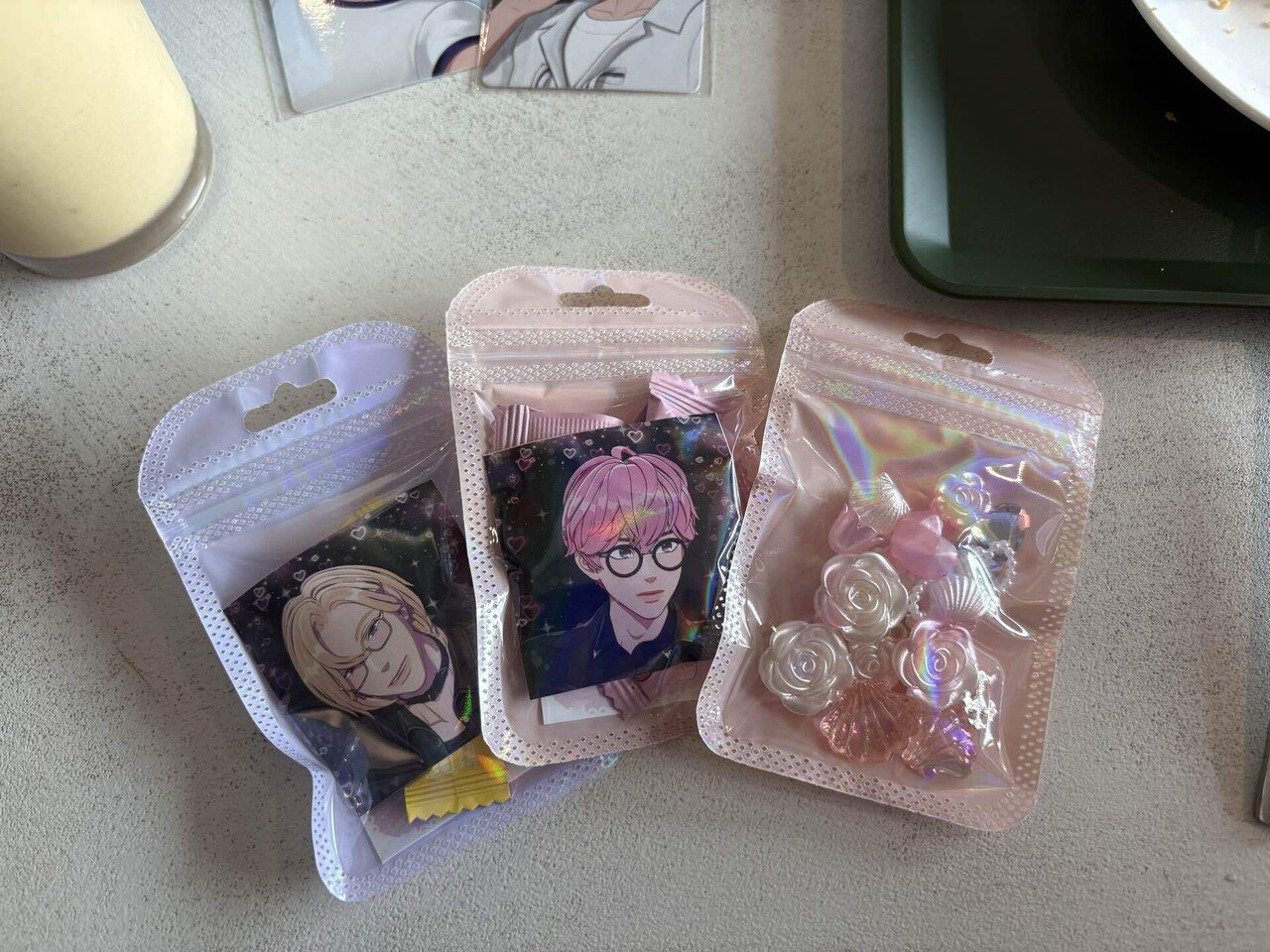 PLAVE】ASTERUM433-10｜pisksm