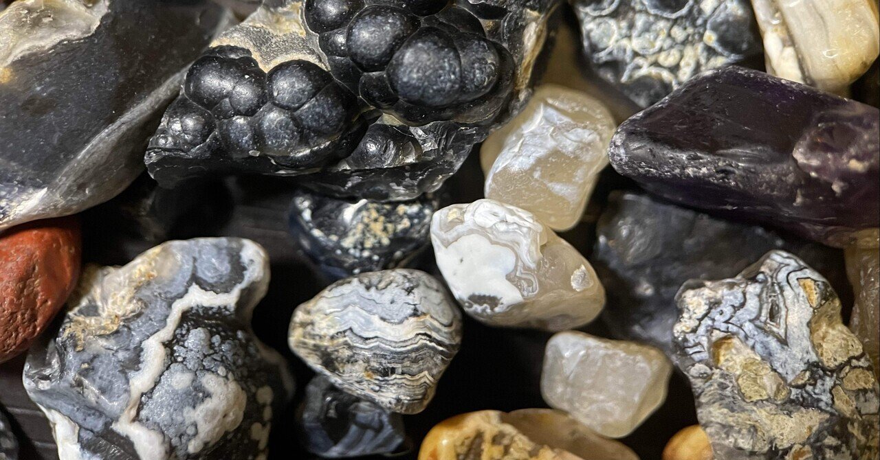 海からのプレゼントに魅せられて 〜黒瑪瑙編〜｜きぜつ