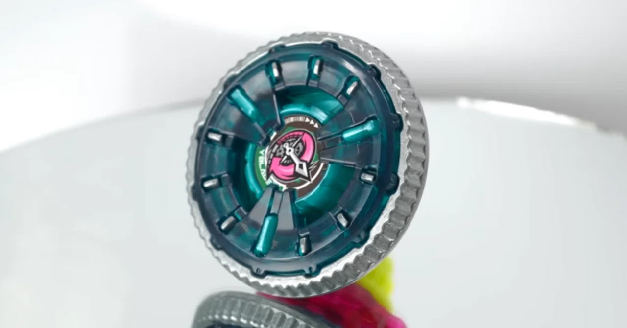 BEYBLADEX ベイブレードX:クロックミラージュ開発チーム動画公開