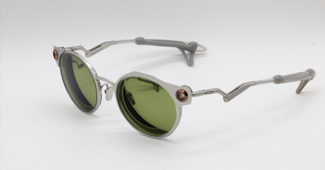 私のメガネ No.5 Oakley Deadbolt｜ちよっぺ ほびー