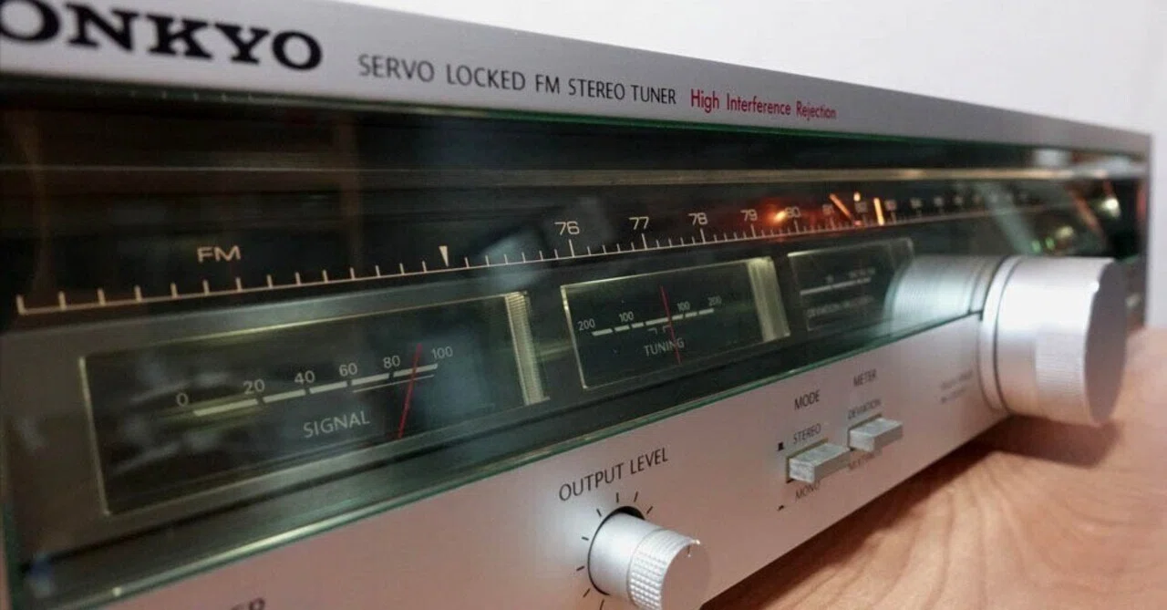 ONKYO Integra T-429R FMステレオチューナー ONKYO T-429R 修理調整記録2｜BLUESS Laboratory