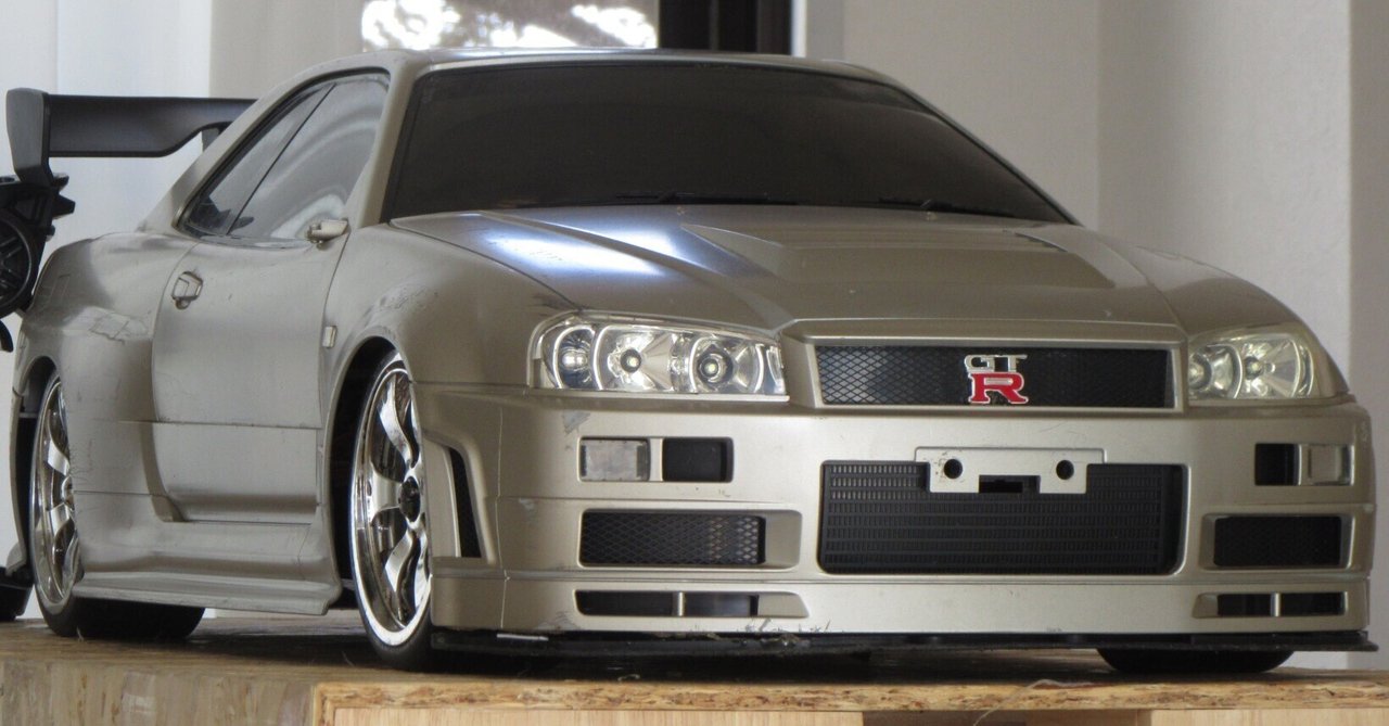 古いラジコンカー・スカイライン? Amazon.co.jp: Capo 1/8 RCレーシングカー Skylinee GTR R34