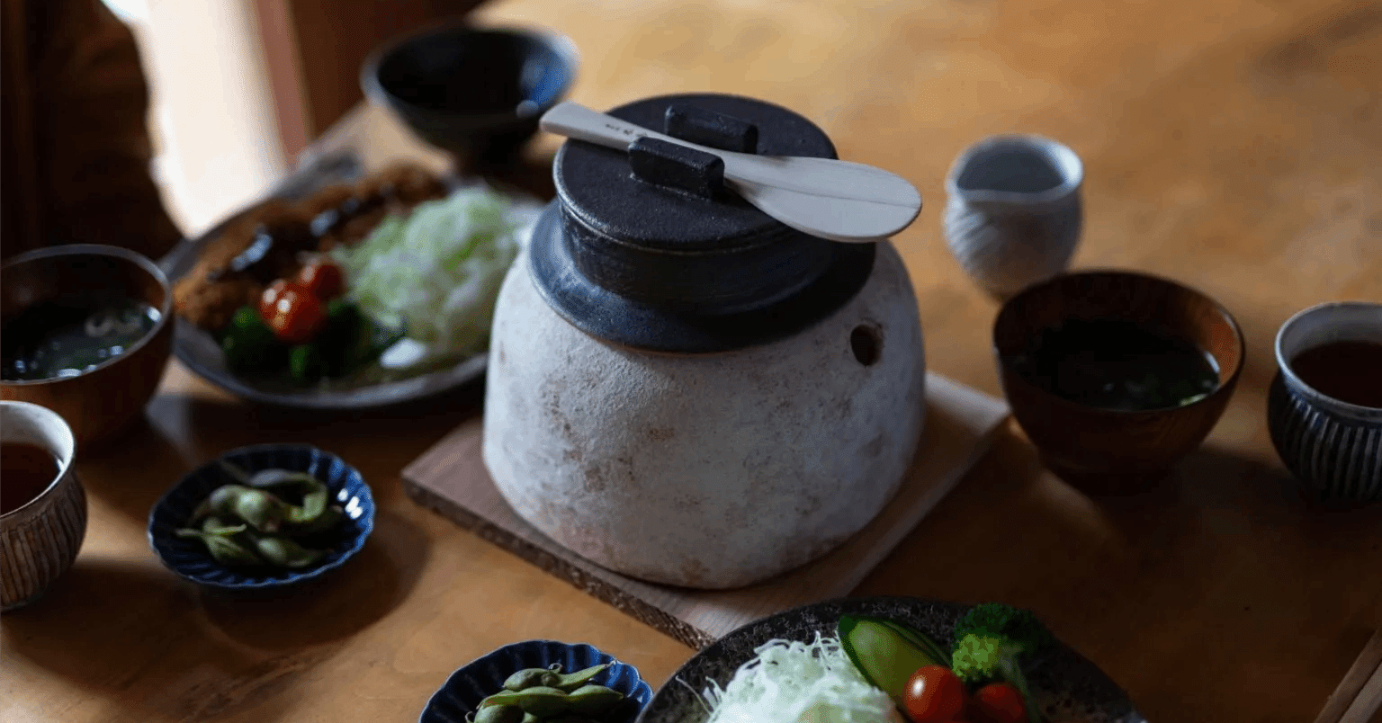 閑心窯のかまどはん ― 土の温もりで炊くごはん鍋｜ころは -うつわと
