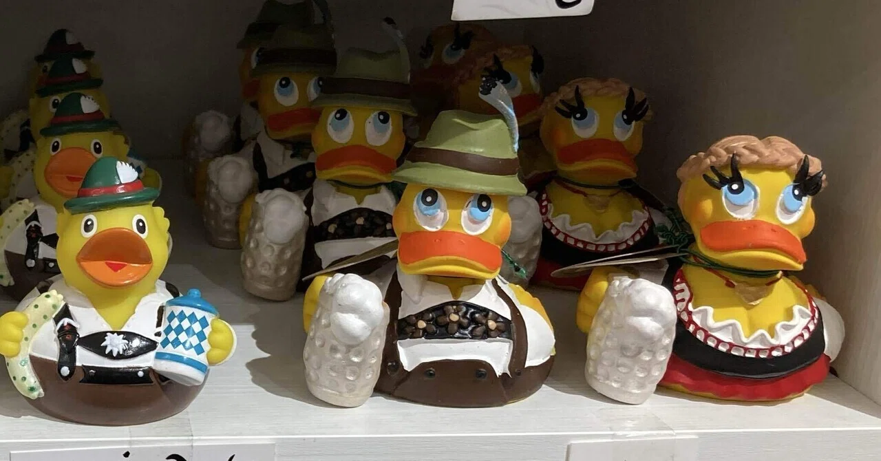ドイツ】ミュンヘンのラバーダック(rubber duck)｜旅するあひる