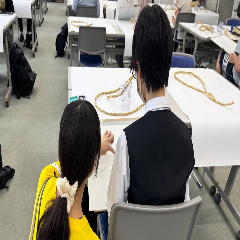 秋雨のオープンキャンパス。入試に向けたデッサン講座も。｜京都精華大学