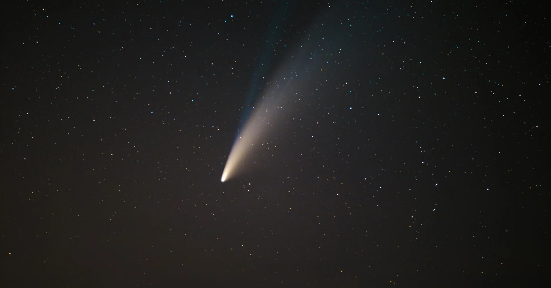 2025年10月21日】レモン彗星とオリオン座流星群が見ごろに。夜空で2